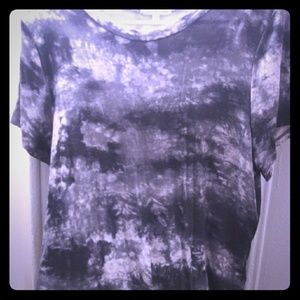 Tye dye form fitting tee